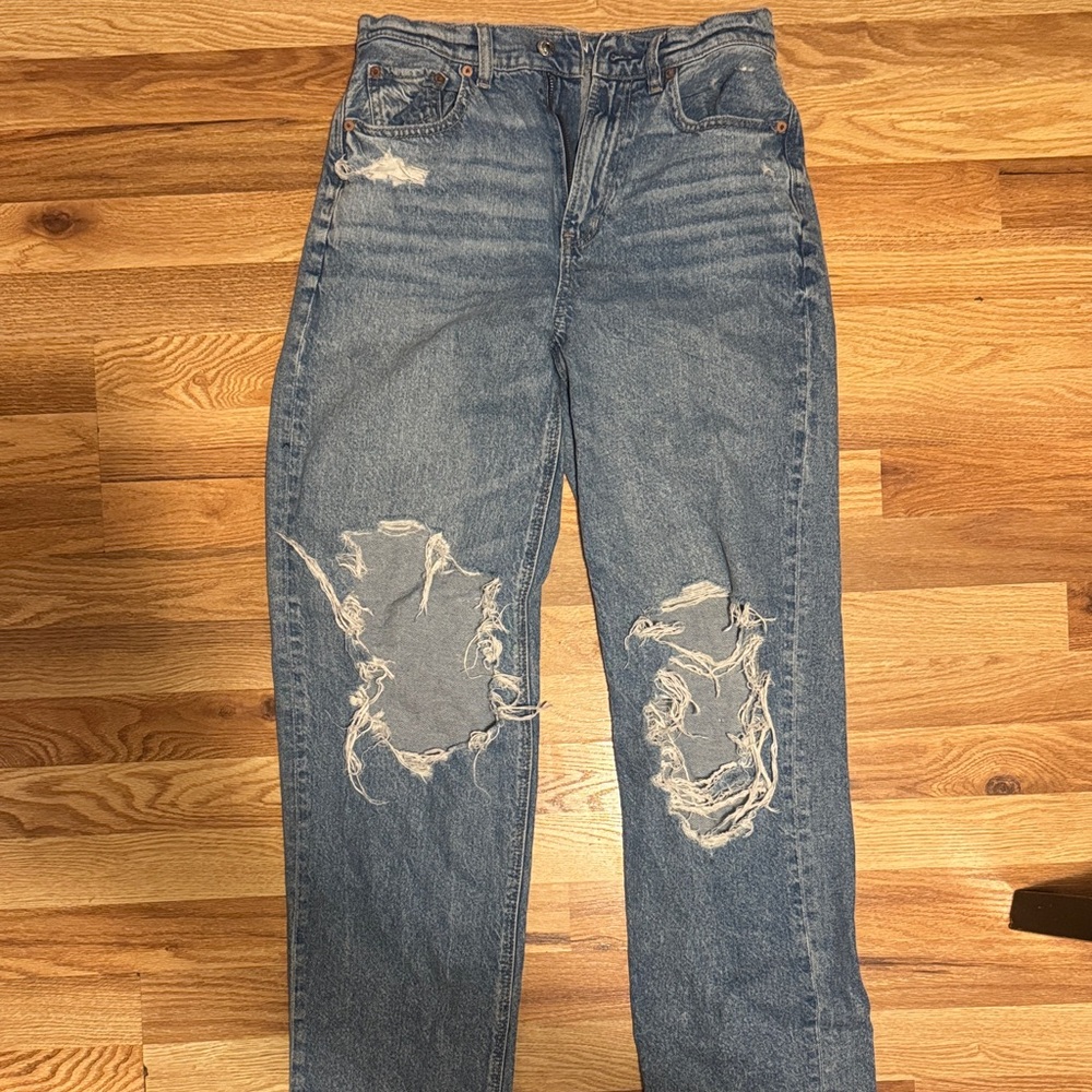American Eagle Outfitters Light Blue Denim Jeans